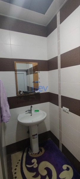Satış 7 otaqlı Həyət evi  218m², Şəki