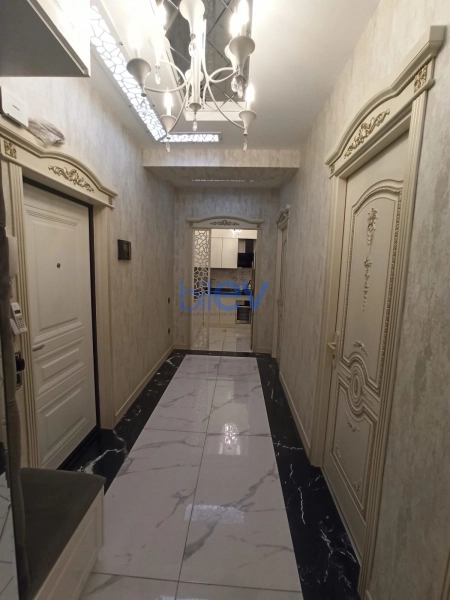 Satış 3 otaqlı Yeni Tikili bina evi  95m², Bakı