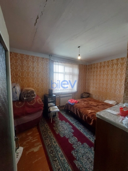 Satış 2 otaqlı Köhnə Tikili bina evi  52m², Bakı