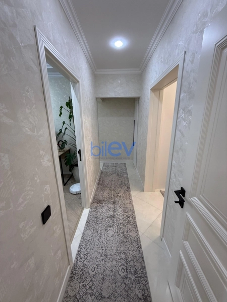 Satış 3 otaqlı Köhnə Tikili bina evi  70m², Sumqayıt