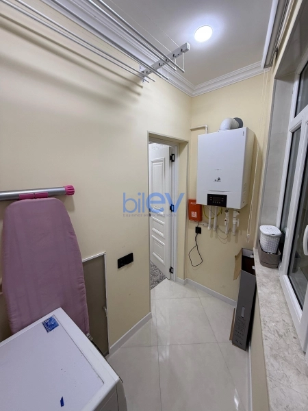 Satış 3 otaqlı Köhnə Tikili bina evi  70m², Sumqayıt