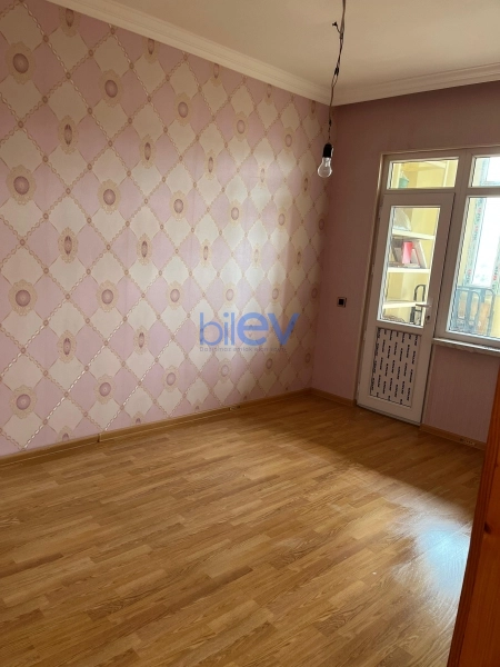 Satış 4 otaqlı Köhnə Tikili bina evi  86m², Gəncə