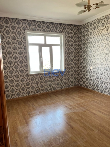 Satış 4 otaqlı Köhnə Tikili bina evi  86m², Gəncə