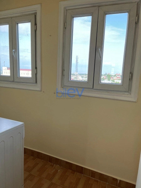 Satış 4 otaqlı Köhnə Tikili bina evi  86m², Gəncə