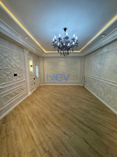 Satış 3 otaqlı Yeni Tikili bina evi  130m², Bakı