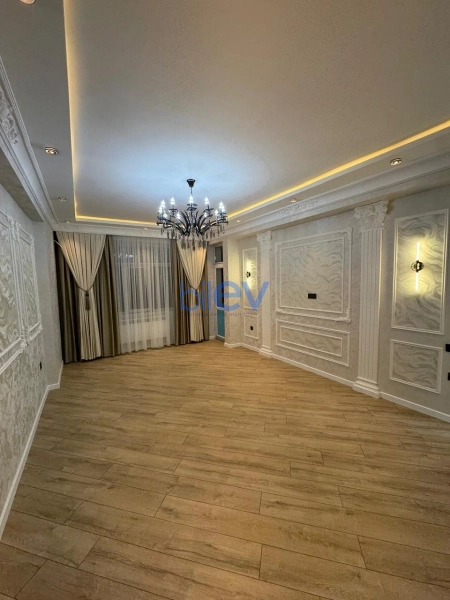 Satış 3 otaqlı Yeni Tikili bina evi  130m², Bakı