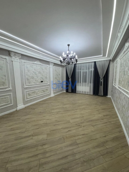 Satış 3 otaqlı Yeni Tikili bina evi  130m², Bakı