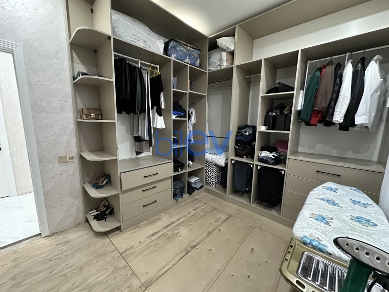 Satış 6 otaqlı Həyət evi  300m², Bakı