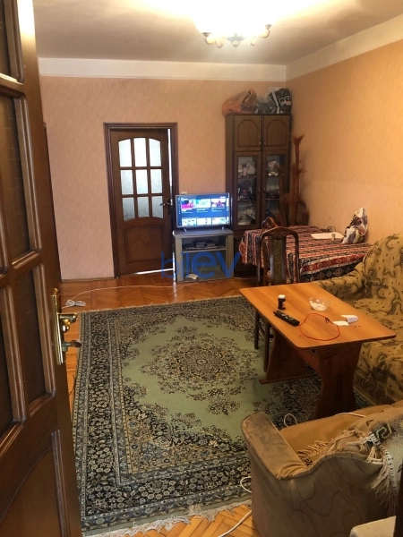 Aylıq Kirayə 3 otaqlı Köhnə Tikili bina evi  75m², Bakı