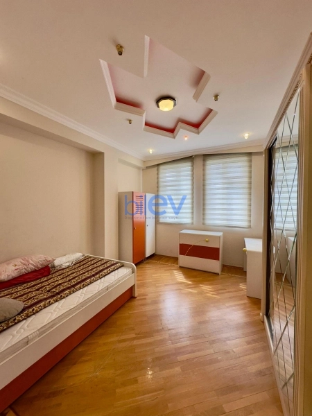 Satış 4 otaqlı Yeni Tikili bina evi  153m², Bakı