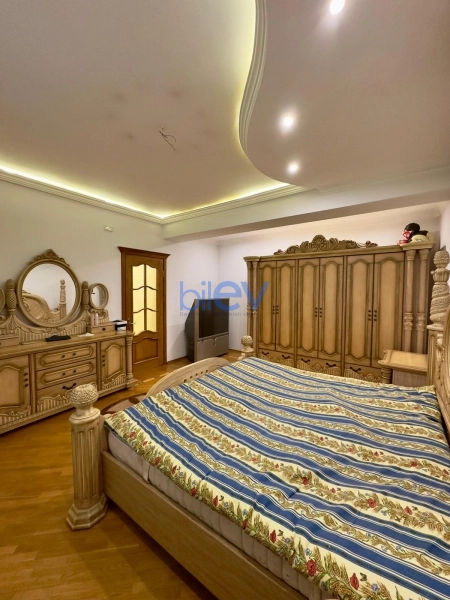 Satış 4 otaqlı Yeni Tikili bina evi  153m², Bakı