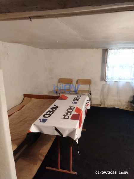 Aylıq Kirayə 2 otaqlı Yeni Tikili bina evi  130m², Bakı