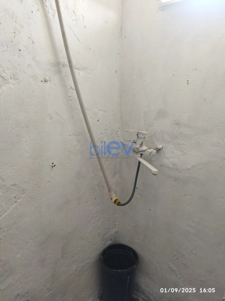 Aylıq Kirayə 2 otaqlı Yeni Tikili bina evi  130m², Bakı