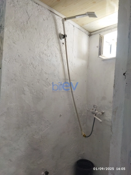 Aylıq Kirayə 2 otaqlı Yeni Tikili bina evi  130m², Bakı