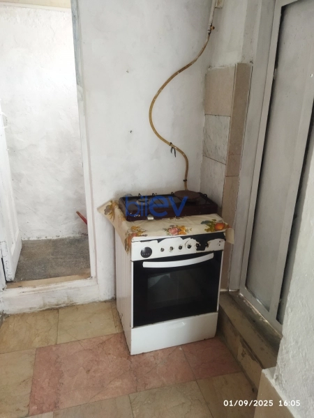 Aylıq Kirayə 2 otaqlı Yeni Tikili bina evi  130m², Bakı