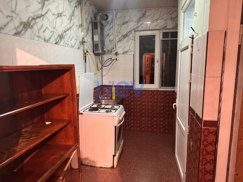 Aylıq Kirayə 2 otaqlı Köhnə Tikili bina evi  45m², Bakı