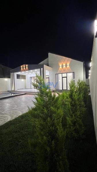 Satış 5 otaqlı Bağ evi  144m², Bakı