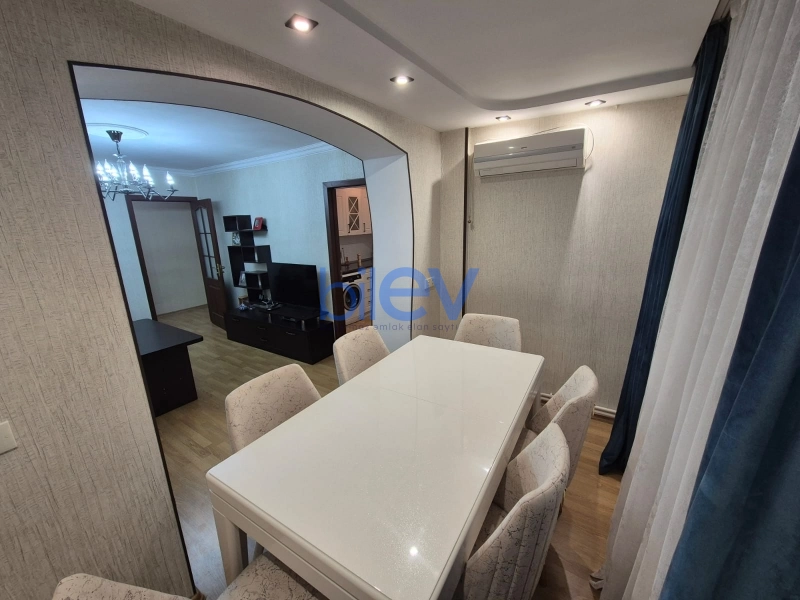 Satış 2 otaqlı Köhnə Tikili bina evi  43m², Bakı