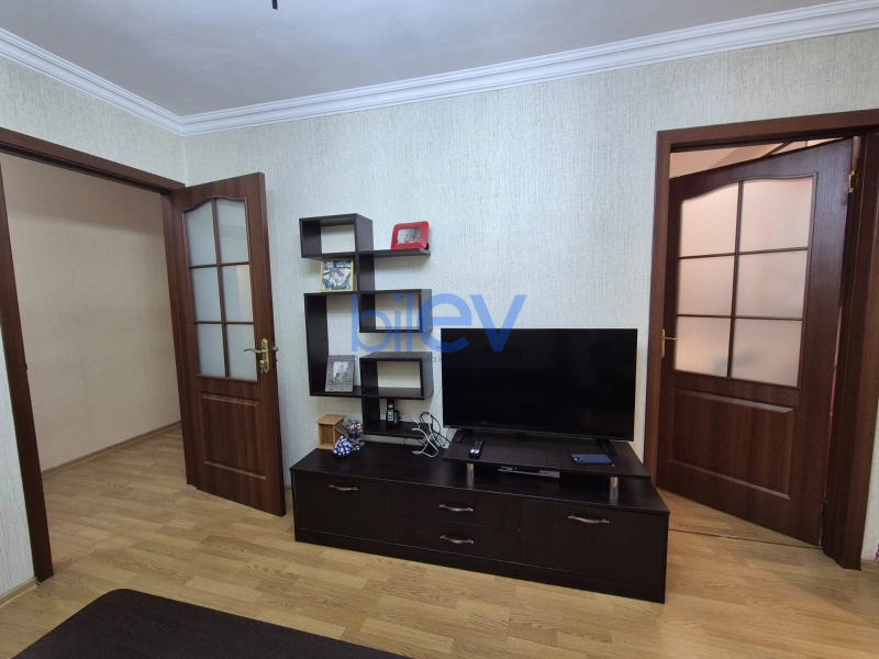 Satış 2 otaqlı Köhnə Tikili bina evi  43m², Bakı