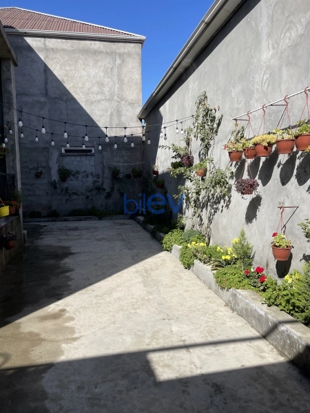 Satış 6 otaqlı Həyət evi  200m², Bakı