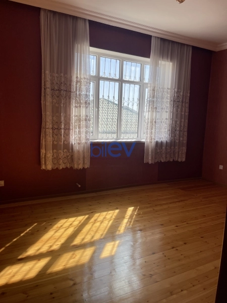 Satış 6 otaqlı Həyət evi  200m², Bakı