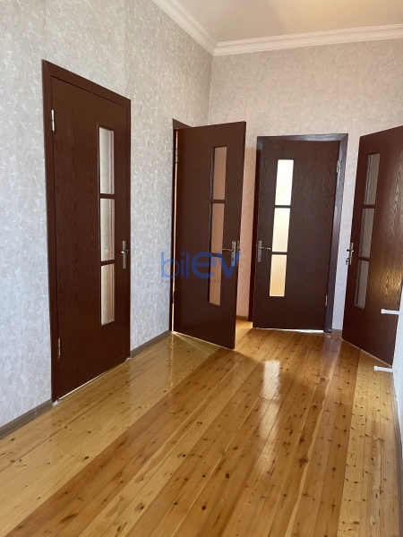 Satış 6 otaqlı Həyət evi  200m², Bakı