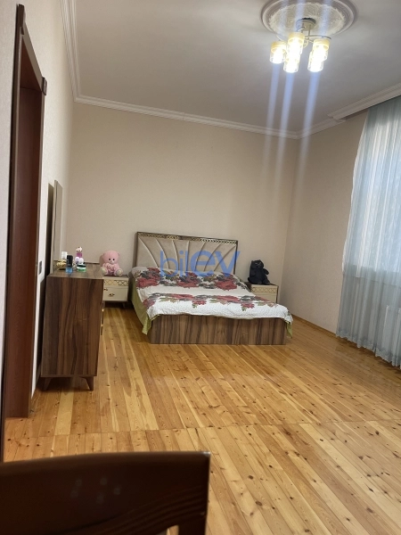 Satış 6 otaqlı Həyət evi  200m², Bakı
