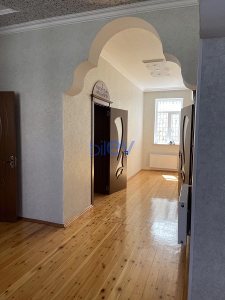 Satış 6 otaqlı Həyət evi  200m², Bakı