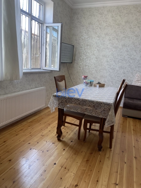 Satış 6 otaqlı Həyət evi  200m², Bakı