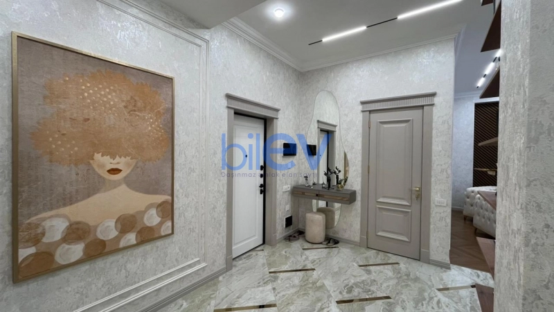 Satış 4 otaqlı Yeni Tikili bina evi  165m², Bakı
