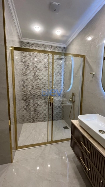 Satış 4 otaqlı Yeni Tikili bina evi  165m², Bakı