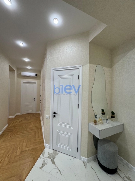 Satış 3 otaqlı Yeni Tikili bina evi  100m², Bakı