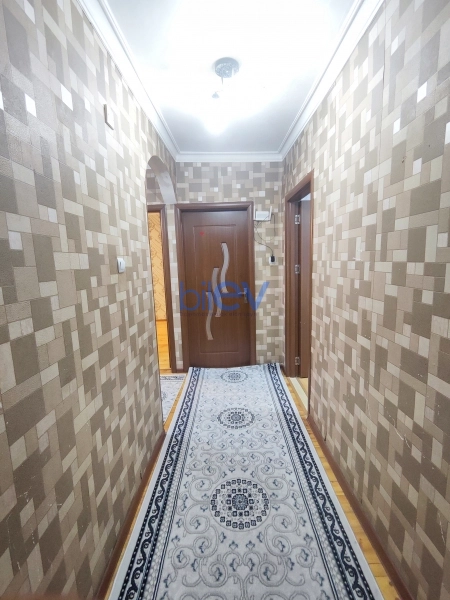Aylıq Kirayə 4 otaqlı Köhnə Tikili bina evi  100m², Gəncə