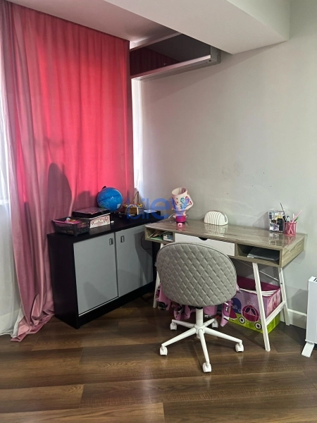 Satış 4 otaqlı Köhnə Tikili bina evi  250m², Bakı