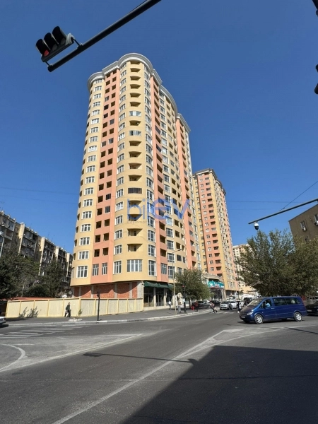 Satış 4 otaqlı Yeni Tikili bina evi  156m², Bakı