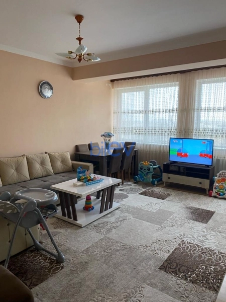 Satış 3 otaqlı Köhnə Tikili bina evi  95m², Bakı