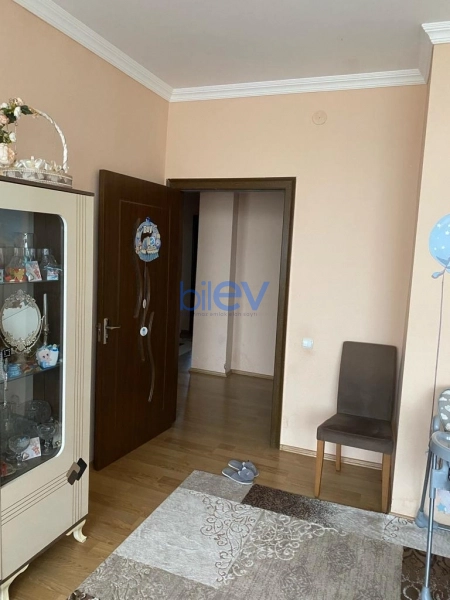 Satış 3 otaqlı Köhnə Tikili bina evi  95m², Bakı