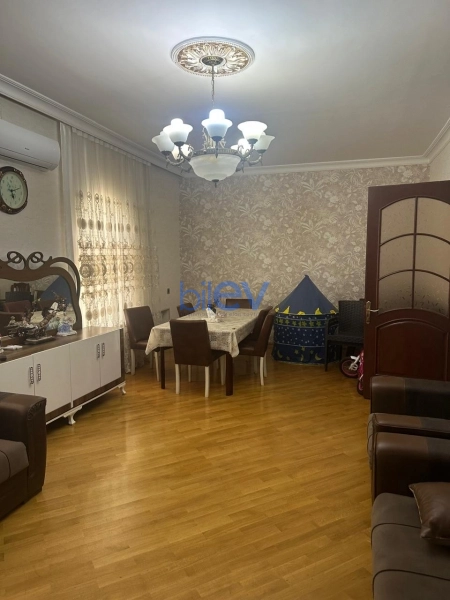 Satış 8 otaqlı Bağ evi  450m², Bakı