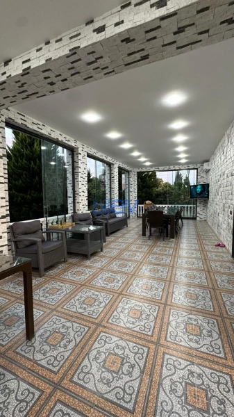 Satış 8 otaqlı Bağ evi  450m², Bakı