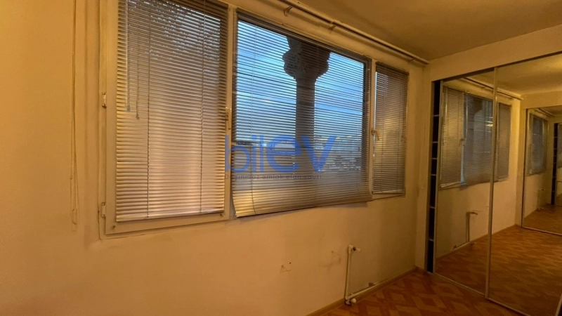 Satış 3 otaqlı Köhnə Tikili bina evi  81m², Bakı