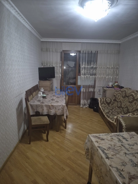 Satış 2 otaqlı Köhnə Tikili bina evi  51m², Bakı