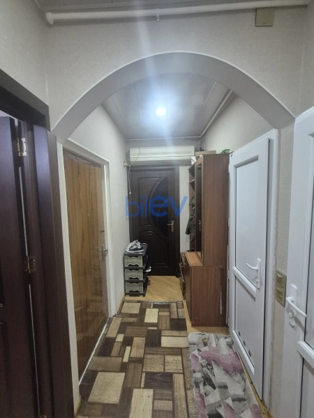 Satış 2 otaqlı Köhnə Tikili bina evi  51m², Bakı