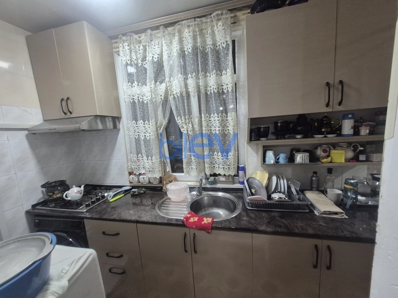 Satış 2 otaqlı Köhnə Tikili bina evi  51m², Bakı