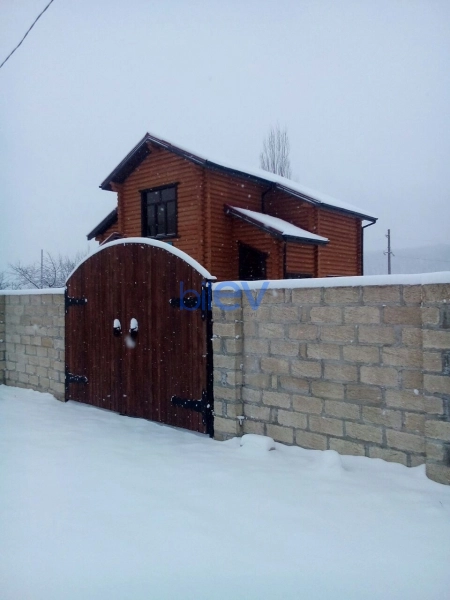 Günlük Kirayə 3 otaqlı Həyət evi  600m², Qusar