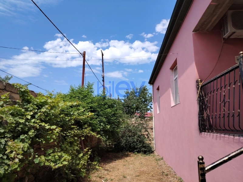 Satış 4 otaqlı Bağ evi  180m², Bakı