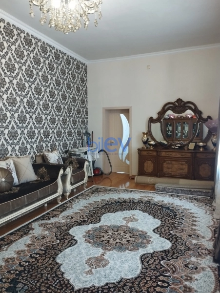 Satış 11 otaqlı Həyət evi  400m², Bakı