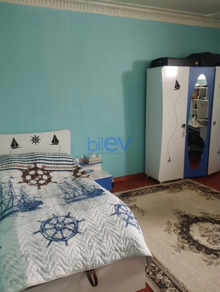 Satış 11 otaqlı Həyət evi  400m², Bakı