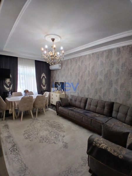 Satış 2 otaqlı Köhnə Tikili bina evi  60m², Bakı