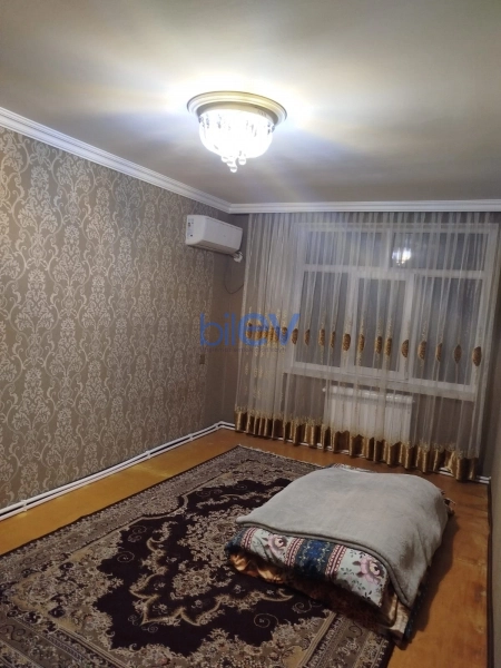 Satış 4 otaqlı Köhnə Tikili bina evi  80m², Sumqayıt