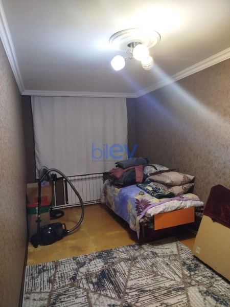 Satış 4 otaqlı Köhnə Tikili bina evi  80m², Sumqayıt